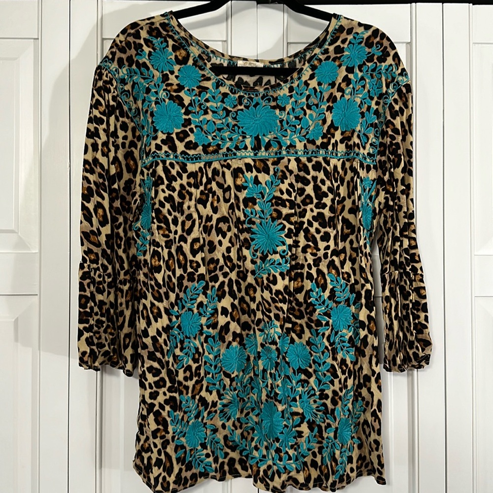Women’s leopard blouse size large - Picture 1 of 6